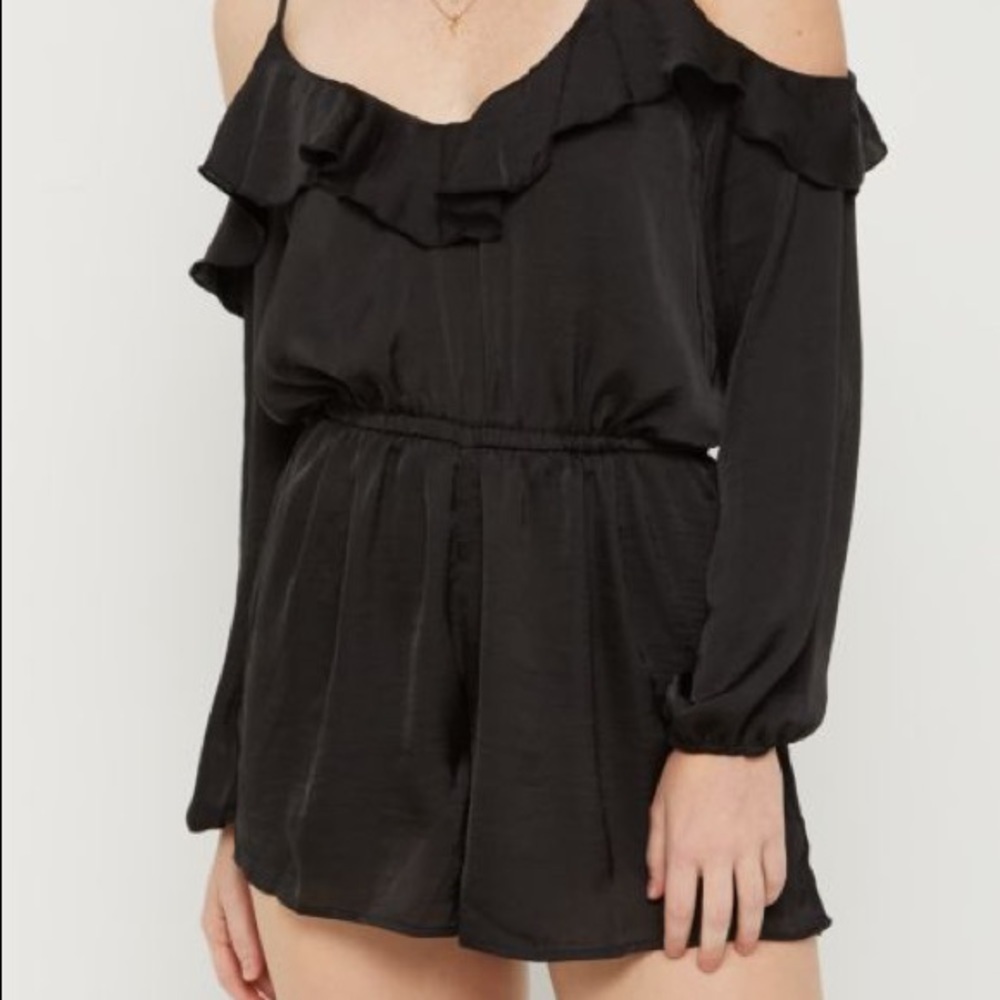 💟 New Ruffle Black Silky Romper Jumpsuit Chic
